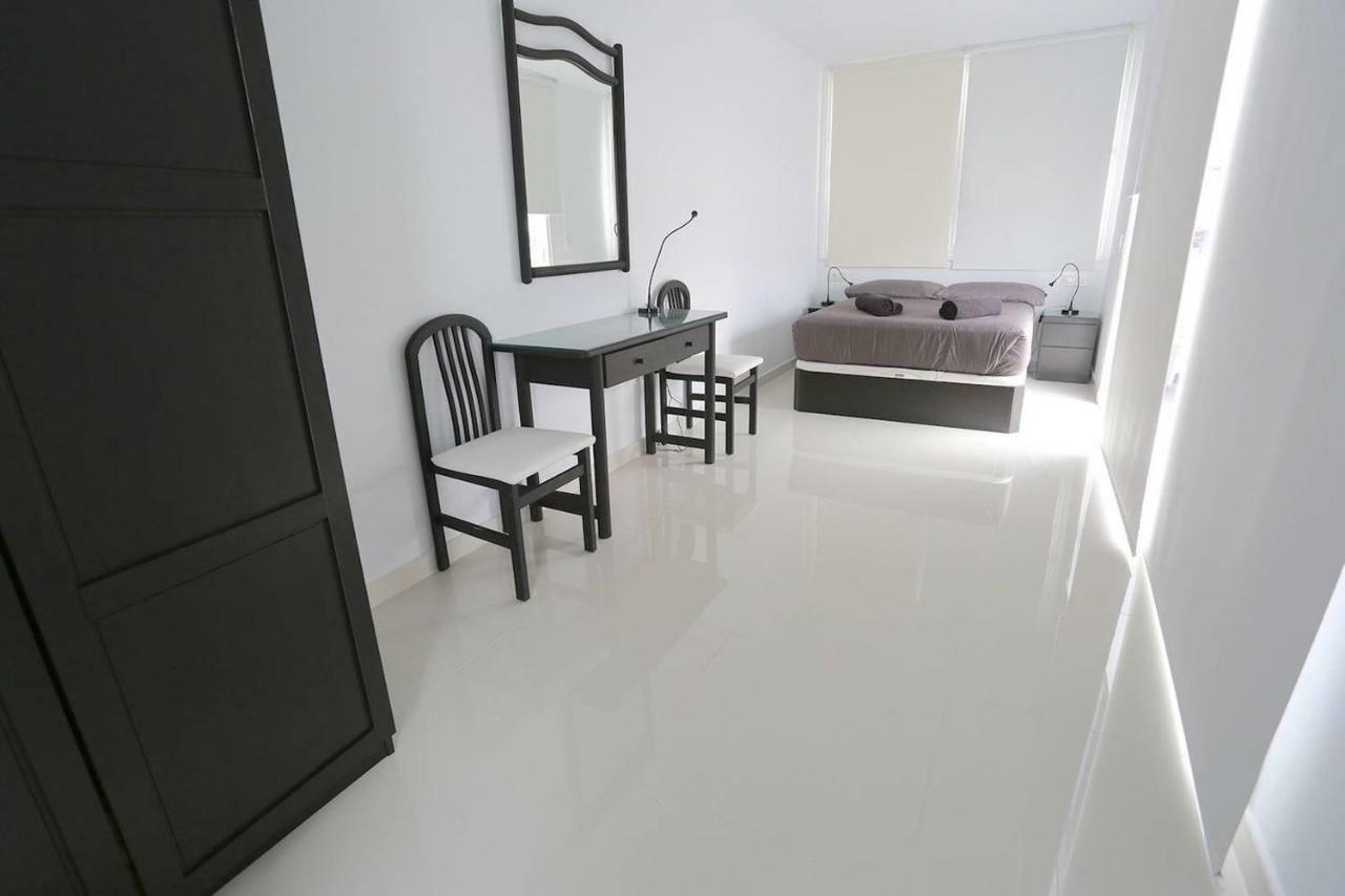 Daruma Apartments 3-Bedroom Penthouse With Sea Views กอสตา เตกีสเซ ภายนอก รูปภาพ