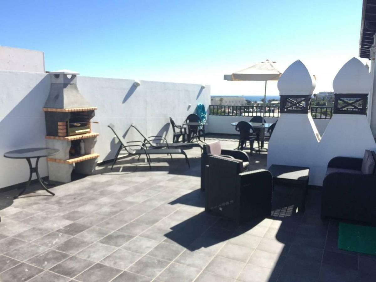 Daruma Apartments 3-Bedroom Penthouse With Sea Views กอสตา เตกีสเซ ภายนอก รูปภาพ