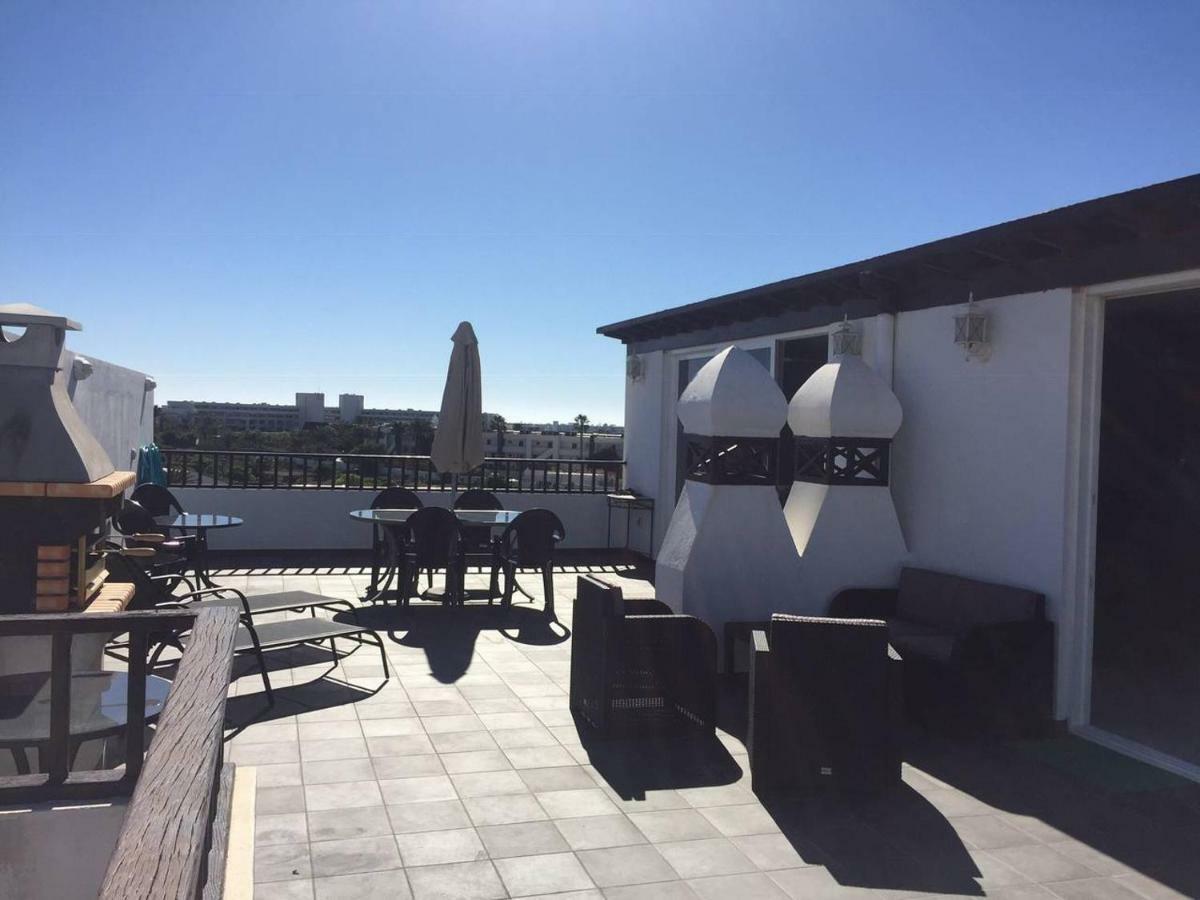 Daruma Apartments 3-Bedroom Penthouse With Sea Views กอสตา เตกีสเซ ภายนอก รูปภาพ